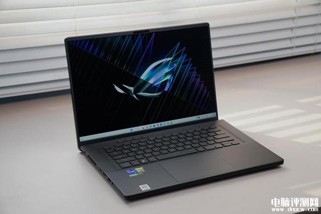 华硕ROG幻16经典版笔记本(i9-13900H+RTX4070)评测，笔记本评测网（bjbpc.com）