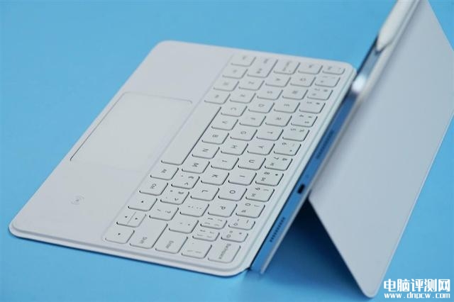 小米平板6 Pro（第一代骁龙8+）评测，笔记本评测网（bjbpc.com）