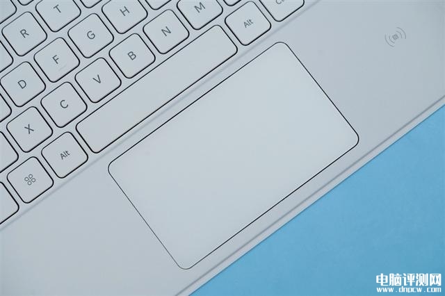 小米平板6 Pro（第一代骁龙8+）评测，笔记本评测网（bjbpc.com）
