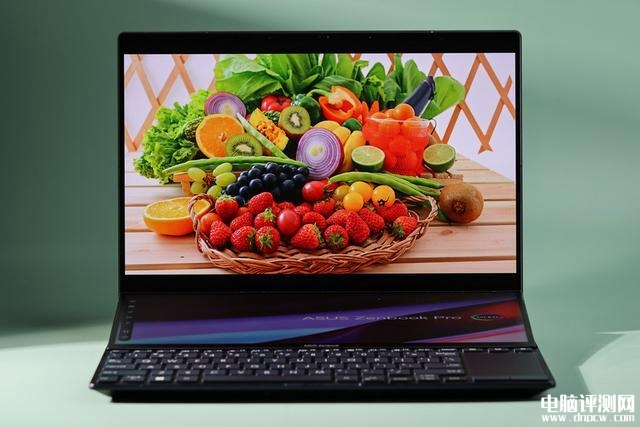 华硕灵耀X 双屏Pro 2023笔记本（i9 13900H+RTX4060）评测，笔记本评测网（bjbpc.com）