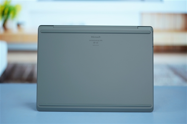 微软Surface Laptop Go 3轻薄本3:2生产力触控屏售价6388元起，权威笔记本评测网站,www.dnpcw.com