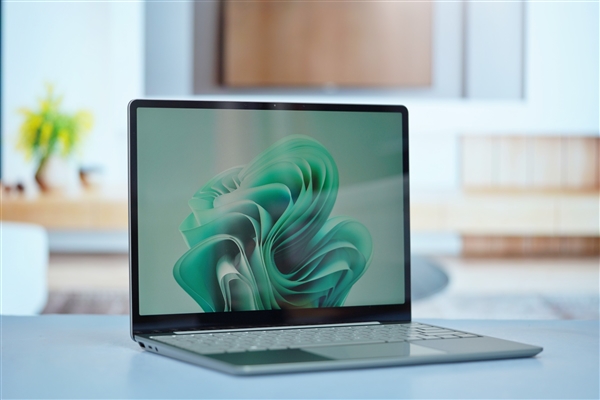 微软Surface Laptop Go 3轻薄本3:2生产力触控屏售价6388元起，笔记本评测网（bjbpc.com）