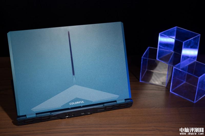 七彩虹隐星P16笔记本(i7 12650H+RTX4060）评测，笔记本评测网（bjbpc.com）