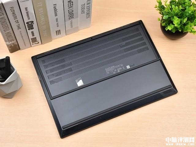 华硕灵耀X Ultra笔记本（i9 13905H+RTX4080）评测，笔记本评测网（bjbpc.com）