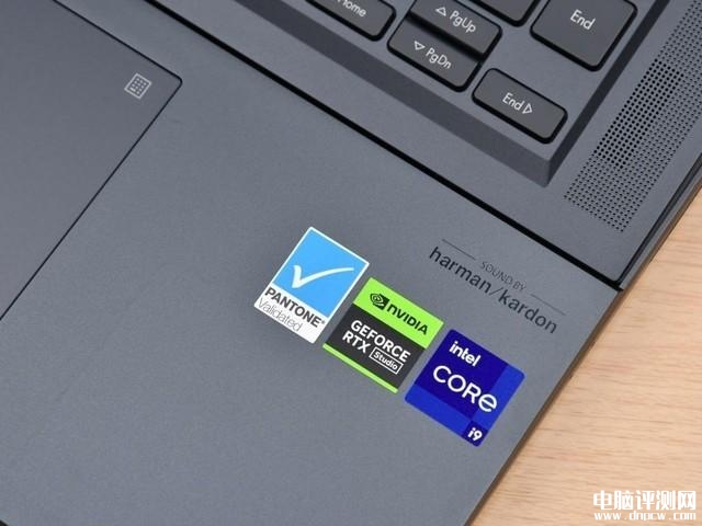 华硕灵耀X Ultra笔记本（i9 13905H+RTX4080）评测，笔记本评测网（bjbpc.com）