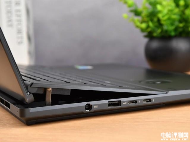 华硕灵耀X Ultra笔记本（i9 13905H+RTX4080）评测，笔记本评测网（bjbpc.com）