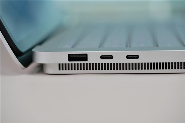 微软旗舰笔记本Surface Laptop Studio 2高清图示，笔记本评测网（bjbpc.com）