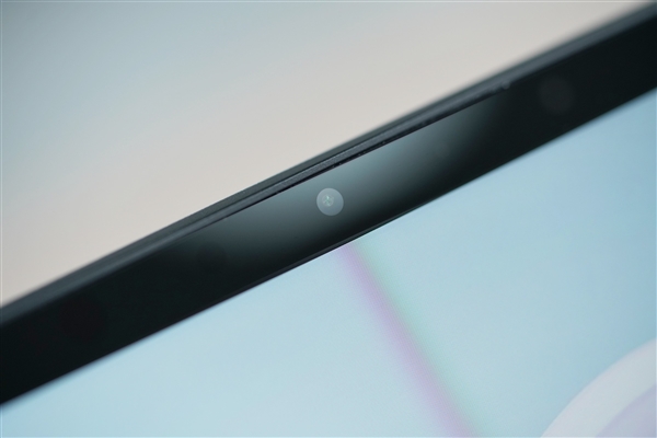 微软旗舰笔记本Surface Laptop Studio 2高清图示，笔记本评测网（bjbpc.com）