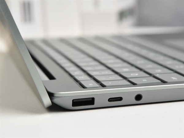微软Surface Laptop Go 3上手体验，笔记本评测网（bjbpc.com）