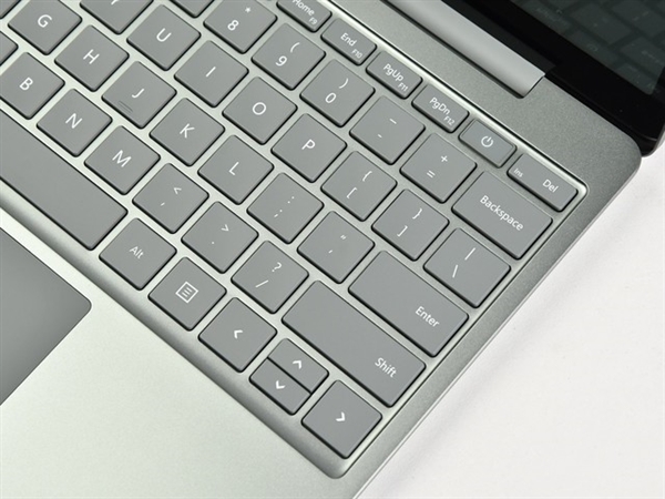 微软Surface Laptop Go 3上手体验，权威笔记本评测网站,www.dnpcw.com