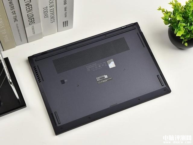 华硕破晓Air笔记本（i7-1355U）评测，笔记本评测网（bjbpc.com）