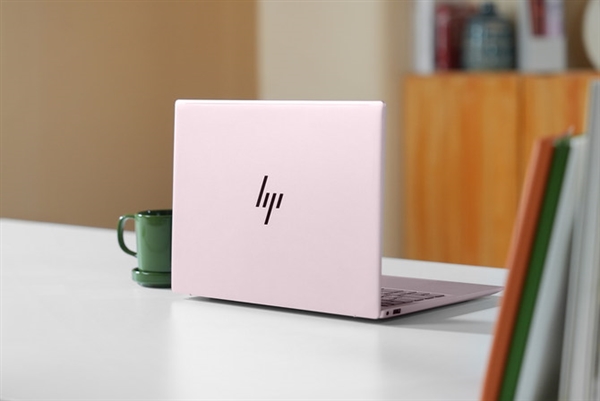 惠普星Book Pro 14锐龙版笔记本（R7-7840H）评测，笔记本评测网（bjbpc.com）
