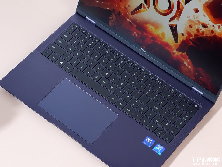 荣耀MagicBook Pro 16笔记本（酷睿Ultra5 125H）评测，笔记本评测网（bjbpc.com）