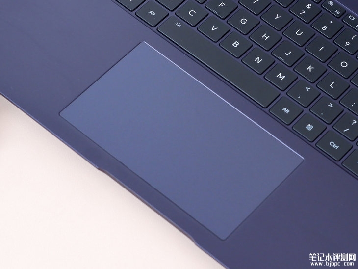 荣耀MagicBook Pro 16笔记本（酷睿Ultra5 125H）评测，笔记本评测网（bjbpc.com）