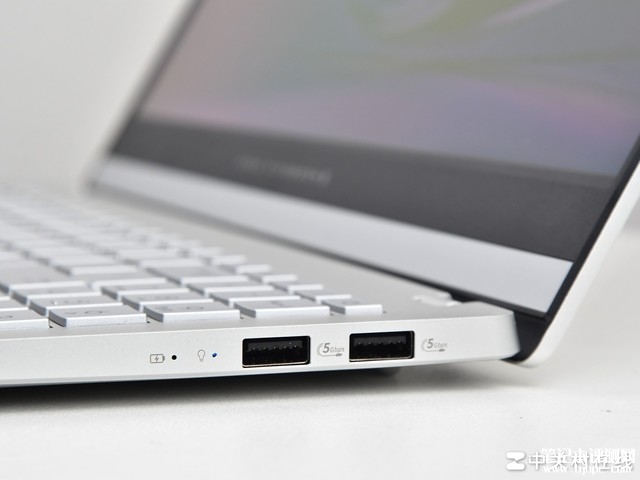 华硕无畏Pro15 2024笔记本(锐龙7 8845H）评测，笔记本评测网（bjbpc.com）