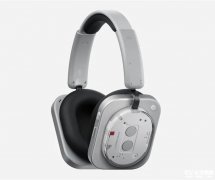 Nothing首款头戴式耳机Headphone (1)发布 复古透明设计+全物理按键+主动降噪