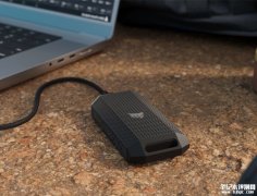 海盗船EX400U SURVIVOR移动固态硬盘发布 IP55防护+USB4极速移动存储