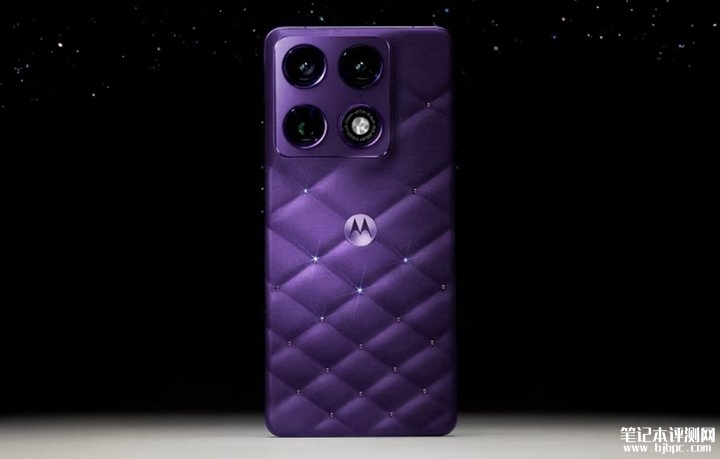 摩托罗拉Moto Signature Brilliant特别版首发 施华洛世奇水晶+骁龙8 Gen5处理器,笔记本评测网(bjbpc.com)