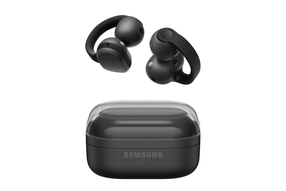 三星Galaxy Buds On夹式耳机发布：支持头部手势AI交互，笔记本评测网（bjbpc.com）