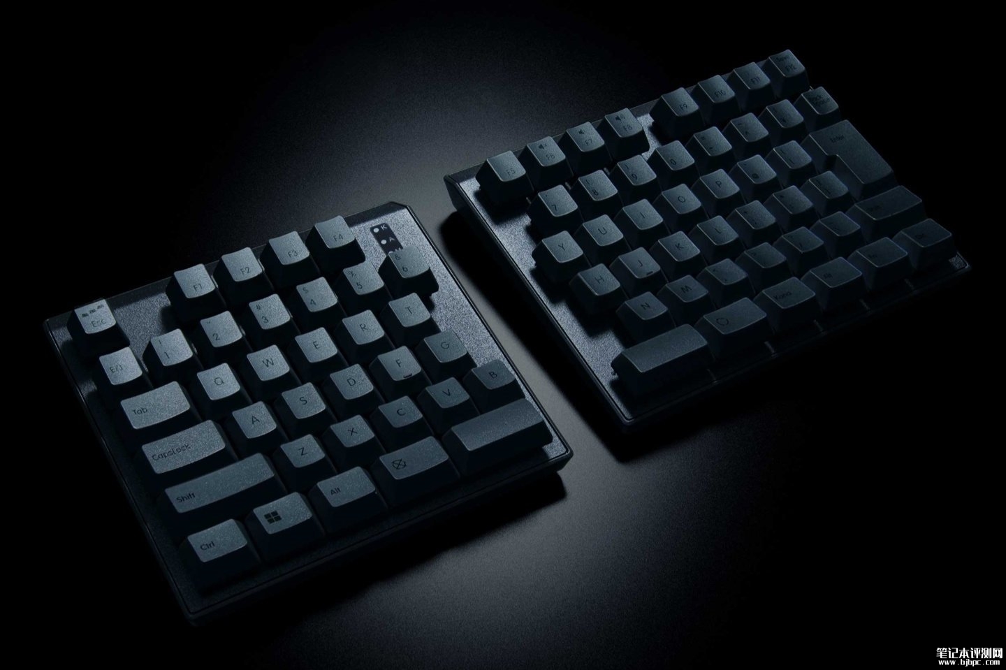 REALFORCE RS1分体静电容键盘发布：79键JIS配列无锯齿拼合，笔记本评测网（bjbpc.com）