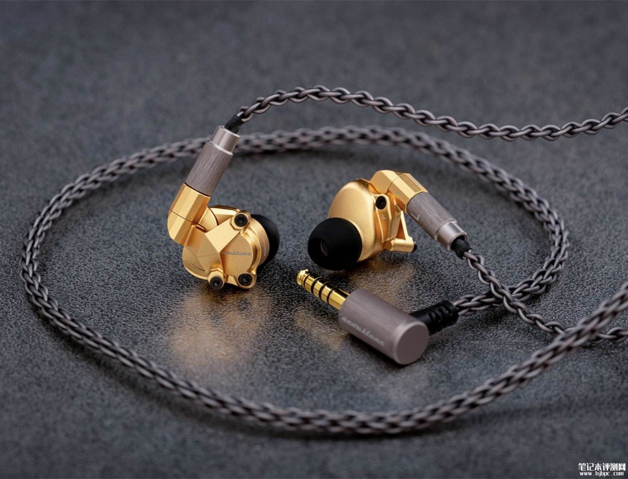 Acoustune XHS1400耳机发布:发声单元与连接器为独立模块,笔记本评测网(bjbpc.com)